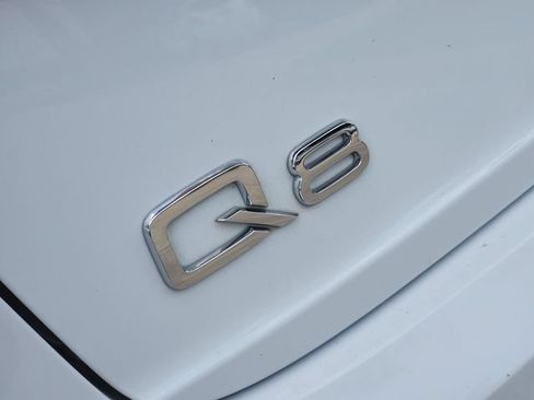 Used 2021 Audi Q8 Prestige AWD/4WD image 12