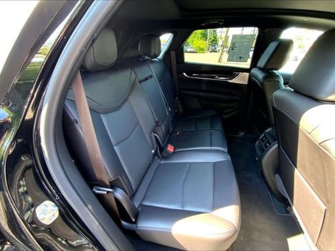 Used 2025 Cadillac XT5 Premium Luxury AWD/4WD image 27