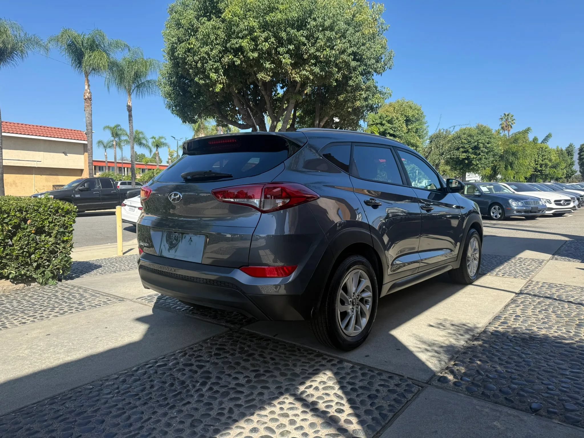 Used 2016 Hyundai Tucson SE w/ Option Group 02 FWD image 5
