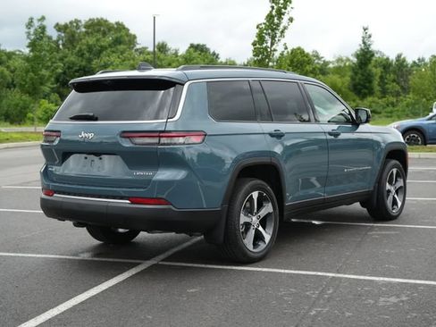 New 2026 Jeep Grand Cherokee L Limited w/ Luxury Tech Group II AWD/4WD image 7