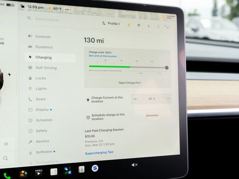 Used 2022 Tesla Model Y Performance AWD/4WD image 24