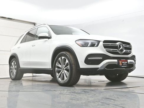 Used 2021 Mercedes-Benz GLE 350 4MATIC image 34
