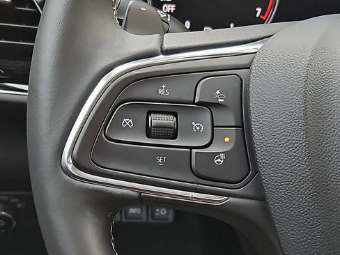 Certified 2023 Buick Envision Avenir image 22