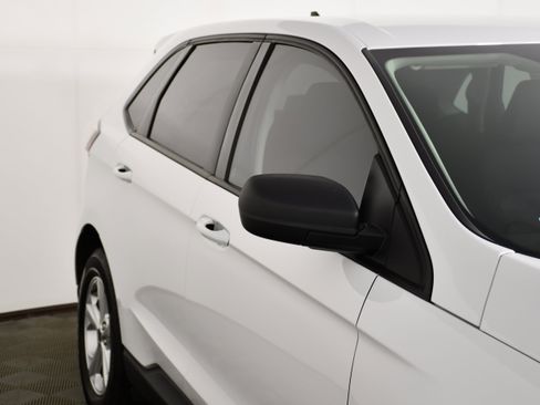 Used 2023 Ford Edge SE image 14