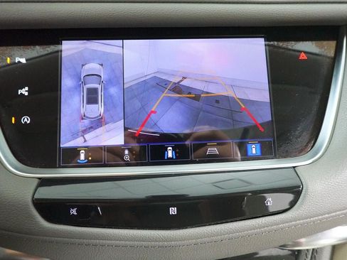 Used 2021 Cadillac XT5 Premium Luxury AWD/4WD image 21