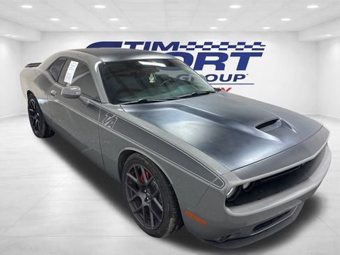 Used 2018 Dodge Challenger T/A w/ Quick Order Package 28P T/A image 4