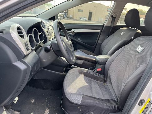 Used 2010 Toyota Matrix image 11