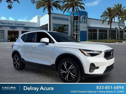 Used 2023 Volvo XC40 B4 Core w/ Convenience Package