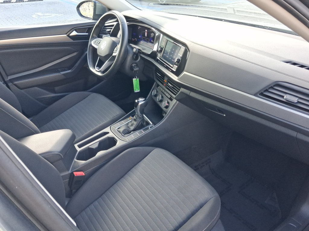 Used 2024 Volkswagen Jetta S FWD image 28