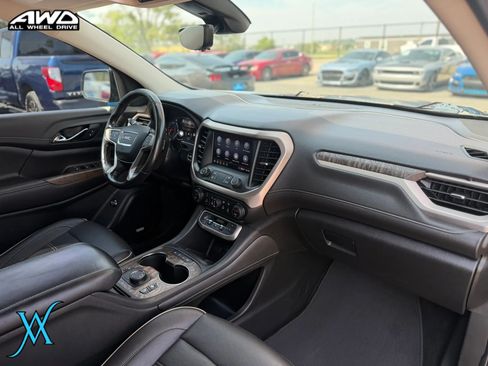 Used 2020 GMC Acadia Denali w/ Technology Package AWD/4WD image 23
