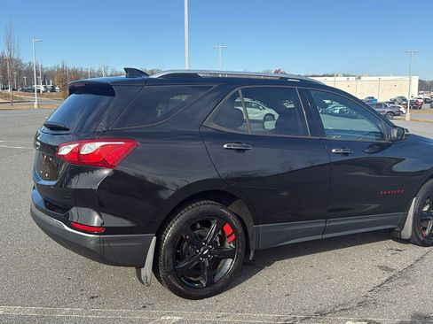 Used 2020 Chevrolet Equinox Premier w/ Premier Redline Edition image 6