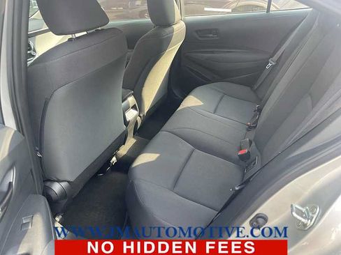 Used 2024 Toyota Corolla LE FWD image 3