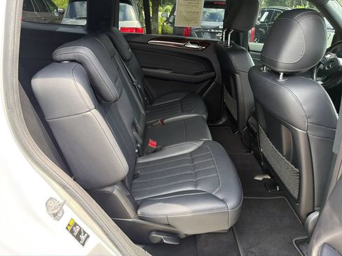 Used 2019 Mercedes-Benz GLS 450 4MATIC image 15