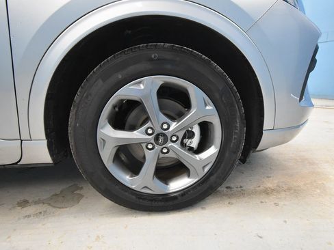 Used 2024 Ford Escape ST-Line w/ Tech Pack #1 image 37