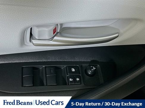 Used 2026 Toyota Corolla SE FWD image 24