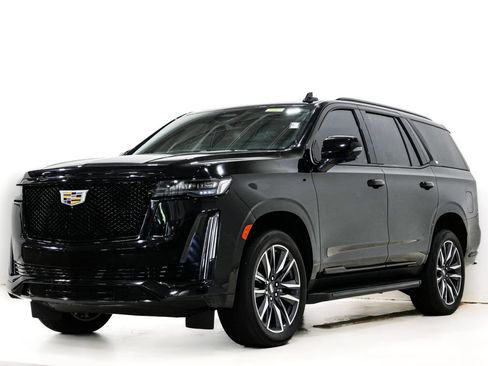 Used 2023 Cadillac Escalade Sport AWD/4WD image 3