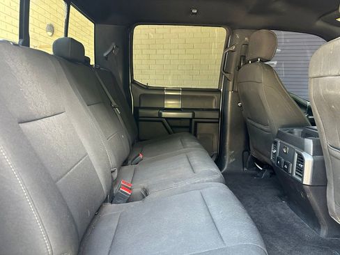 Used 2018 Ford F150 XLT w/ Equipment Group 302A Luxury AWD/4WD image 12