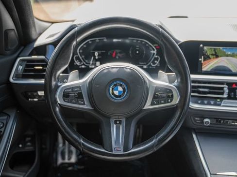 Used 2022 BMW 330e w/ M Sport Package RWD image 28