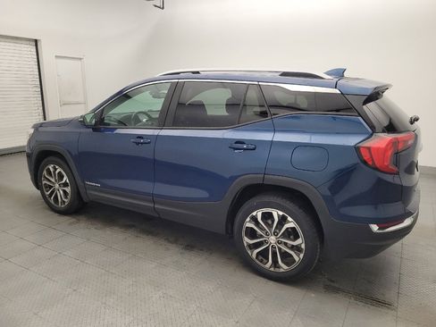Used 2021 GMC Terrain SLT AWD/4WD image 3