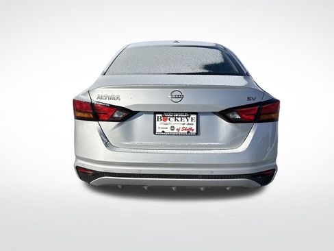 Used 2024 Nissan Altima 2.5 SV image 4