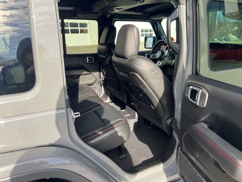 Used 2021 Jeep Wrangler Unlimited Rubicon image 15