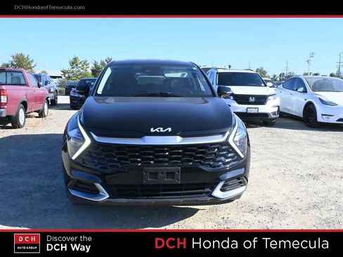 Used 2023 Kia Sportage EX FWD image 2