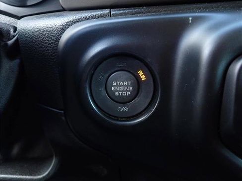 Used 2018 Jeep Wrangler Unlimited Sport AWD/4WD image 22