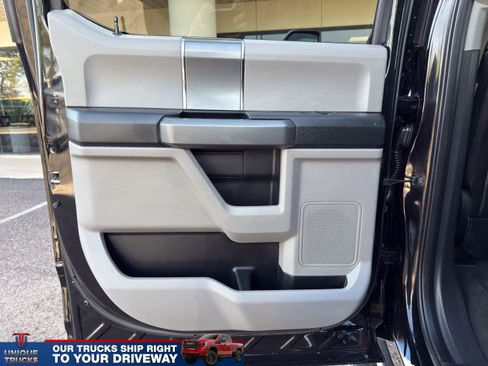 Used 2017 Ford F450 XLT w/ XLT Premium Package image 20