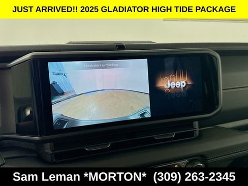 New 2025 Jeep Gladiator Sport image 13