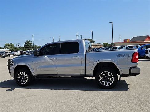 Used 2025 RAM 1500 Laramie w/ Sport Appearance Package AWD/4WD image 2
