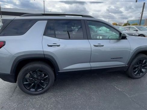 New 2026 GMC Terrain Elevation w/ Elevation Premium Package image 2