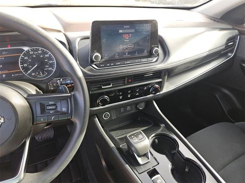 Used 2023 Nissan Rogue S image 20