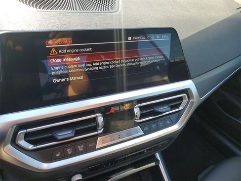 Used 2021 BMW 430i Convertible w/ Convenience Package image 24