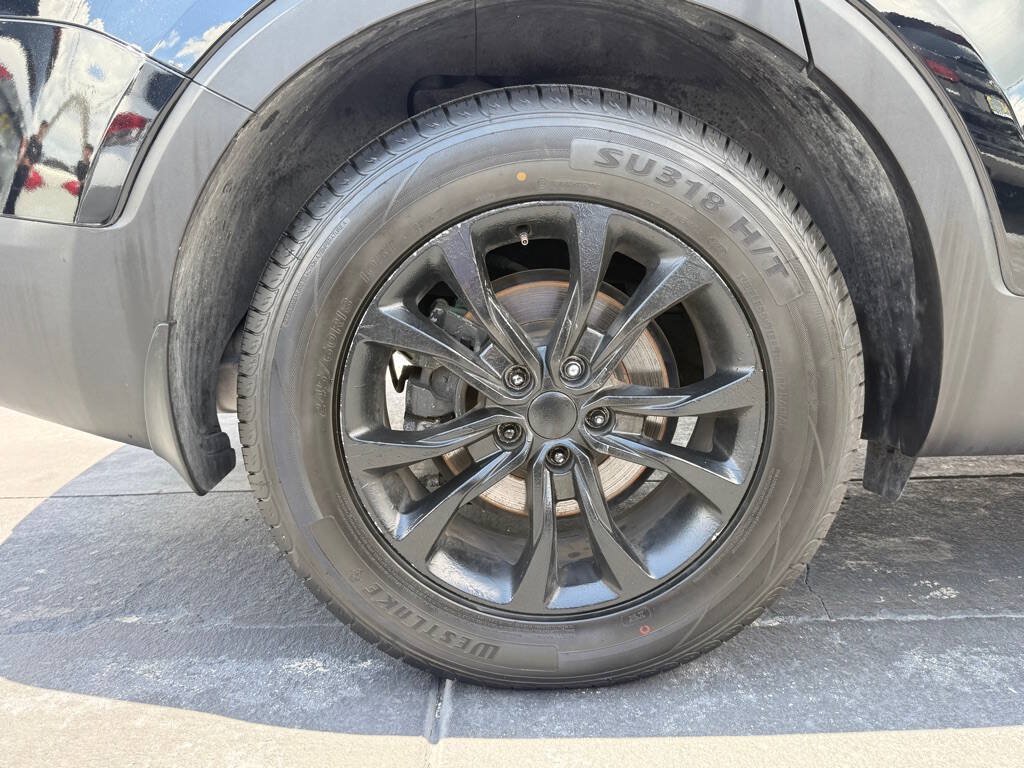 Used 2022 Kia Telluride LX FWD image 30