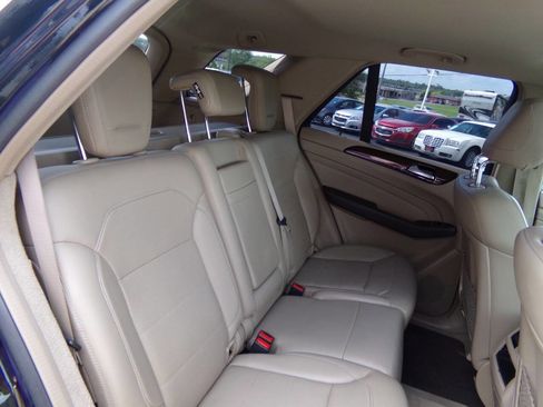 Used 2014 Mercedes-Benz ML 350 4MATIC image 24