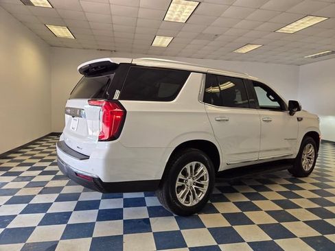 Used 2022 GMC Yukon SLT w/ SLT Premium Package RWD image 8