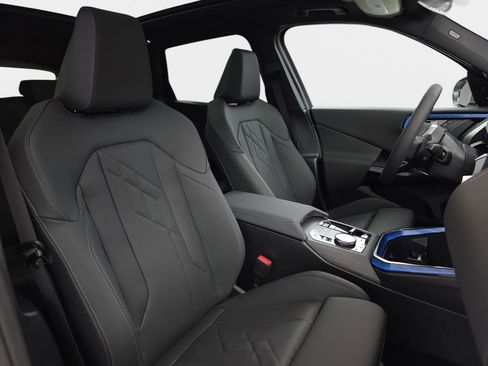 New 2026 BMW X3 xDrive30 w/ M Sport Package image 9