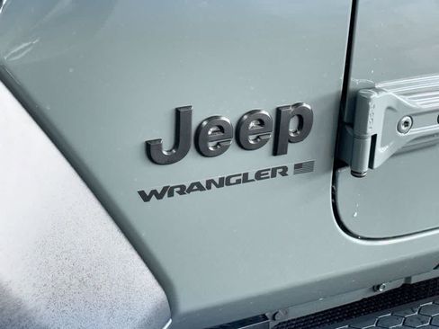 Used 2024 Jeep Wrangler Sport AWD/4WD image 10