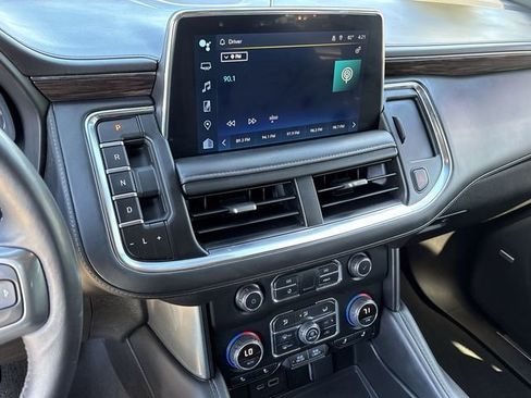 Used 2022 Chevrolet Tahoe LT w/ LT Signature Package image 15