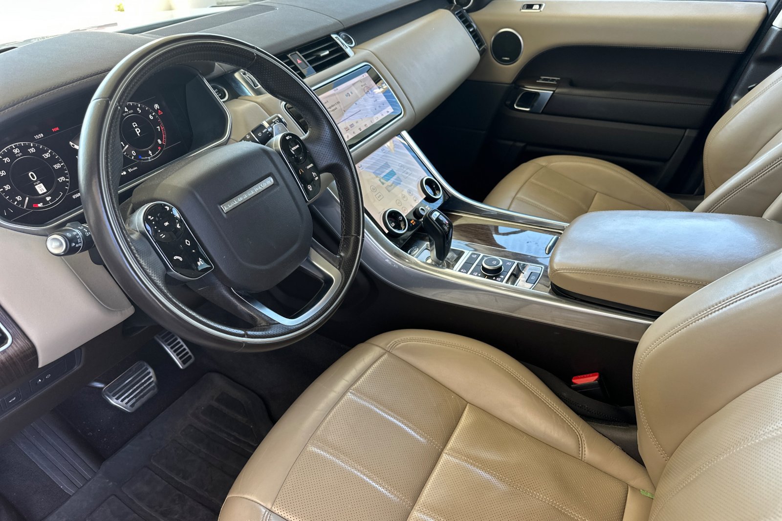 Used 2019 Land Rover Range Rover Sport Supercharged AWD/4WD image 11