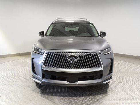 Certified 2026 INFINITI QX60 Luxe w/ Family Package AWD/4WD image 9