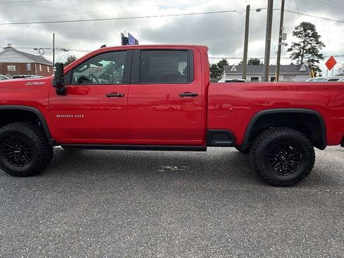 New 2026 Chevrolet Silverado 2500 ZR2 image 8