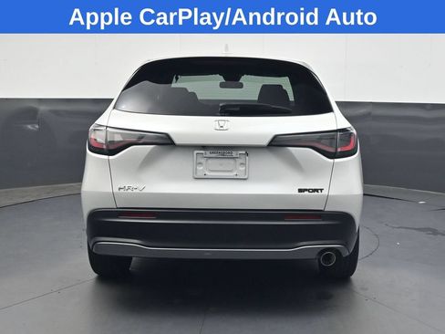 Used 2023 Honda HR-V Sport image 5