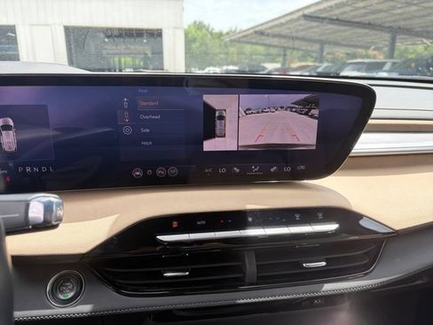 Used 2026 Buick Enclave Preferred FWD image 11