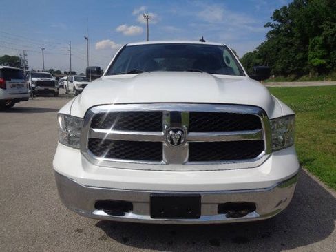 Used 2022 RAM 1500 Classic SLT w/ Electronics Group AWD/4WD image 9