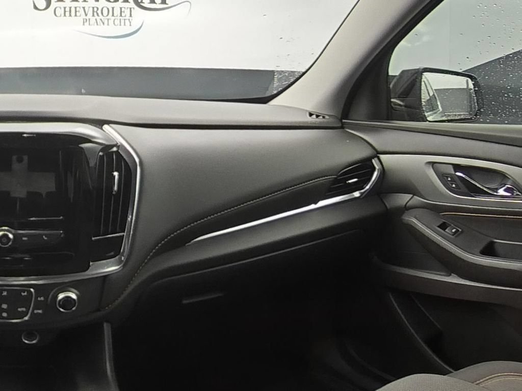 Used 2021 Chevrolet Traverse LS FWD image 15