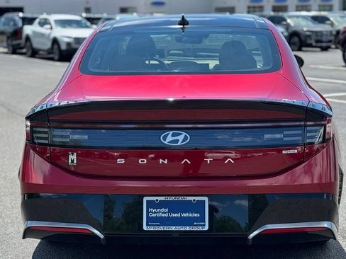 Used 2025 Hyundai Sonata Limited FWD image 3