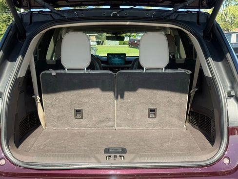 Used 2023 Lincoln Aviator Reserve w/ Equipment Group 201A image 17