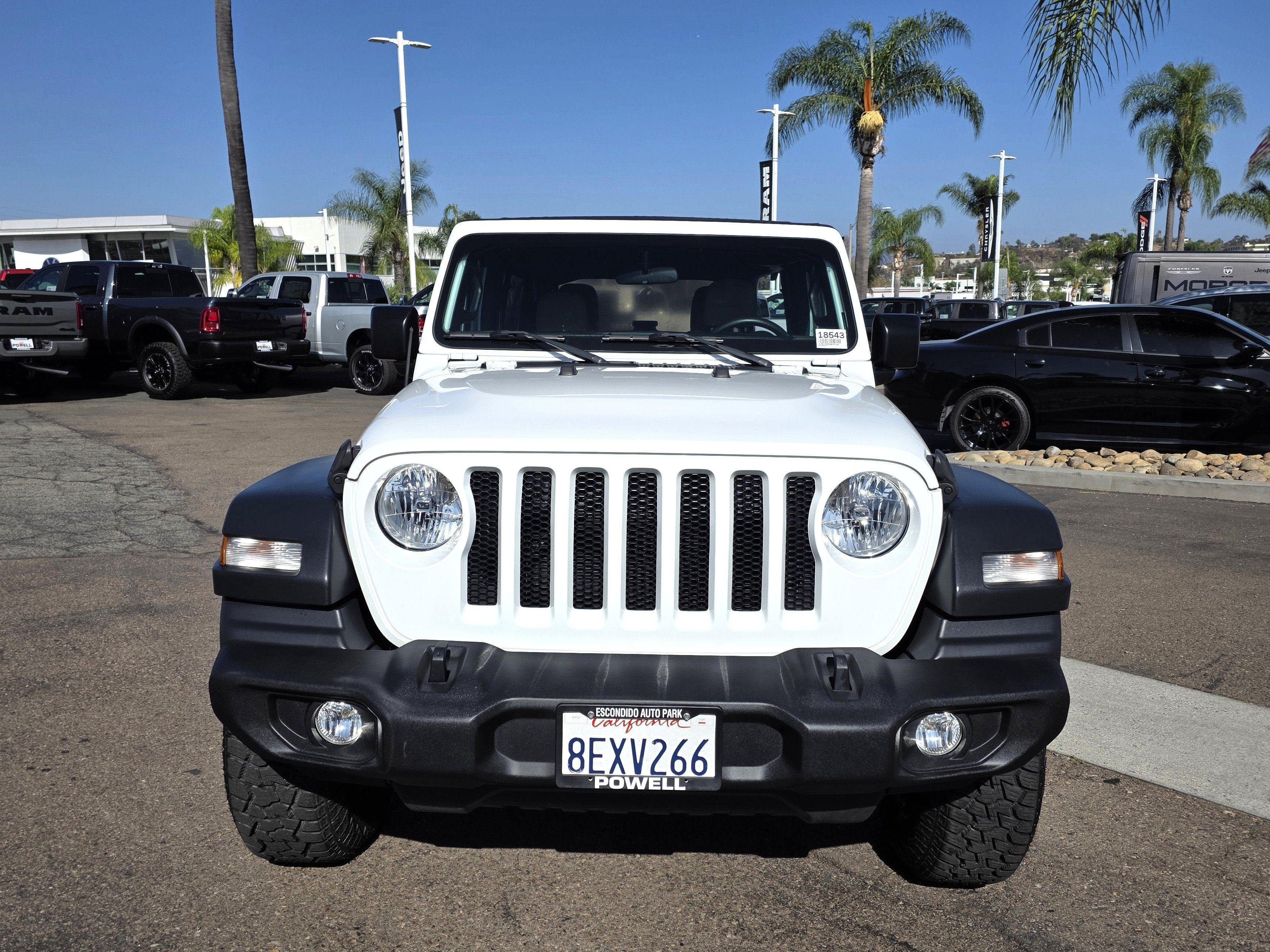 Used 2018 Jeep Wrangler Unlimited Sport AWD/4WD image 5