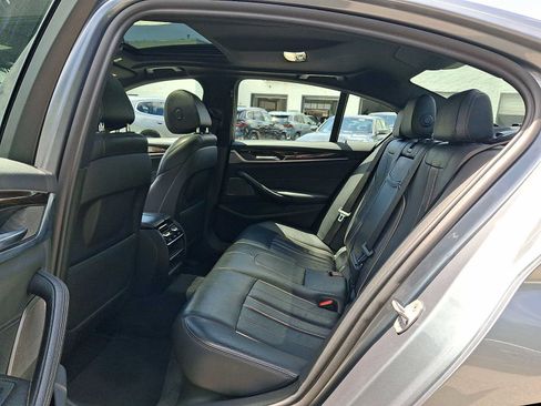 Used 2018 BMW 540i xDrive AWD/4WD image 10